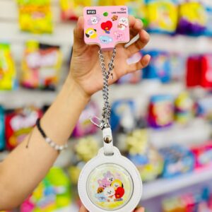 LLAVERO CON INSIGNIA PIN BT21 BTS